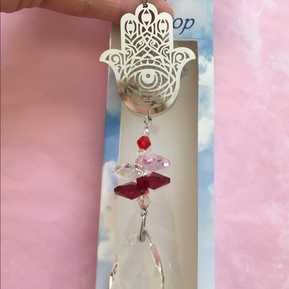 Hamsa Crystal Suncatcher ✨ - Picture 4 of 5